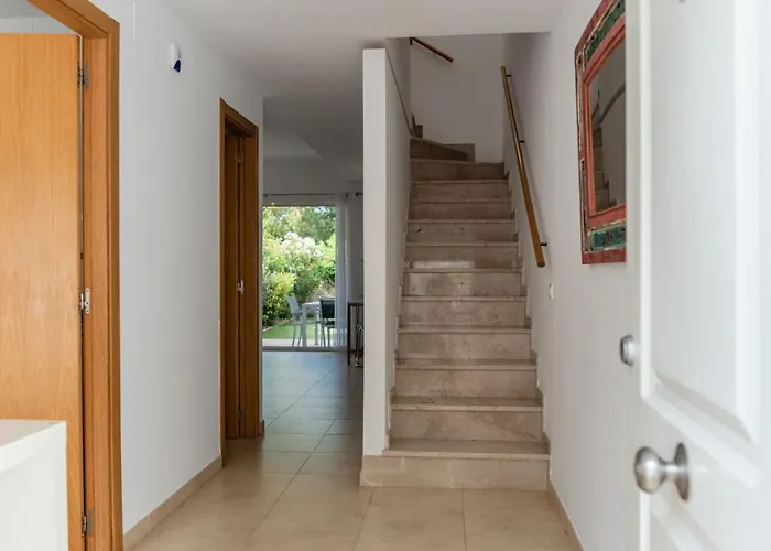 Casa Residencial Playa Fontanilla * קוניל דה לה פרונטרה